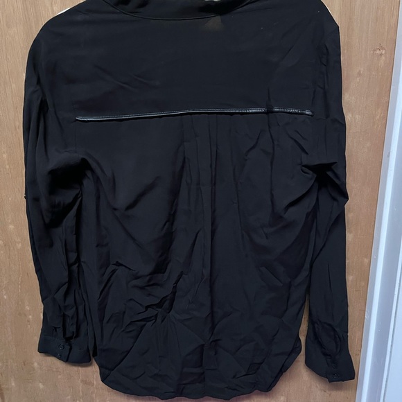 Max studio top - Picture 3 of 3